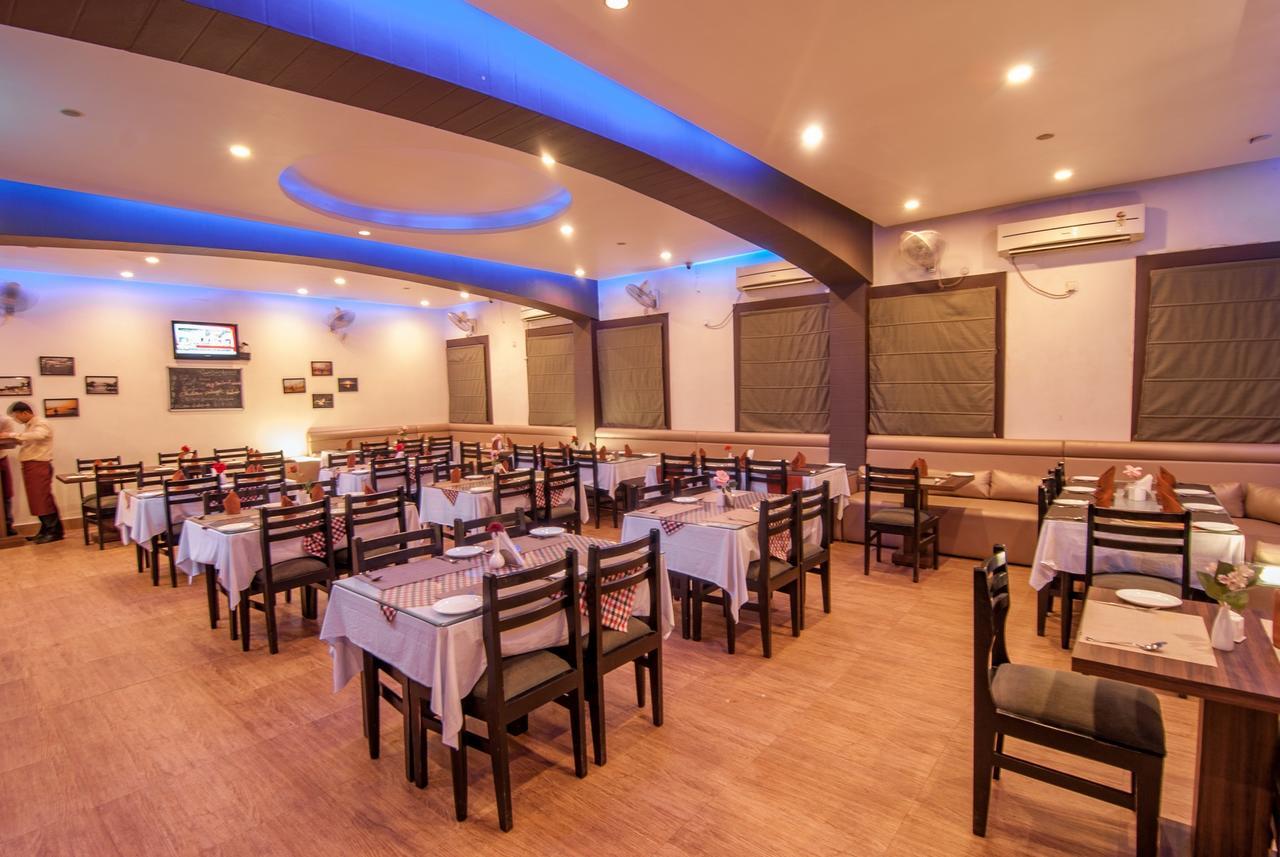 Hotel Jyoti Forbesganj Exterior photo