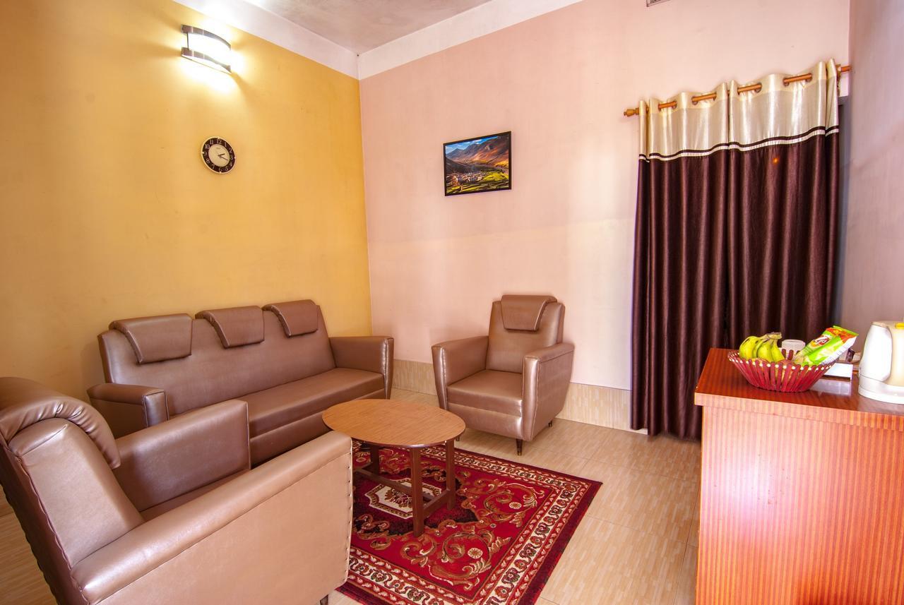 Hotel Jyoti Forbesganj Exterior photo